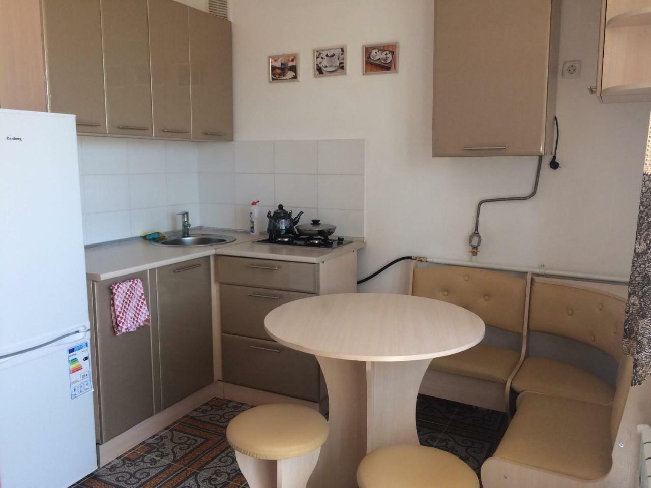 Studio Apartment In Center Полтава Екстер'єр фото